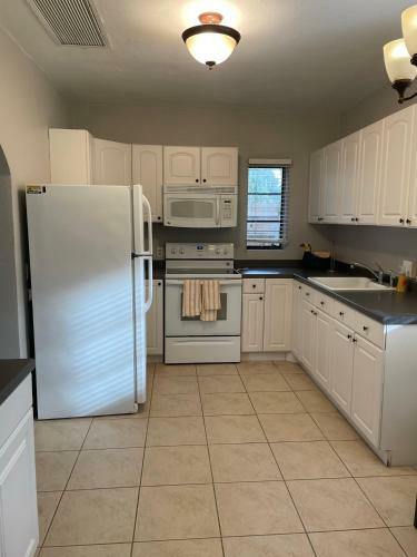 Fabulous House Near Downtown Fort Myers