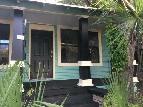 Apartamento 414 Southeast 2 Street