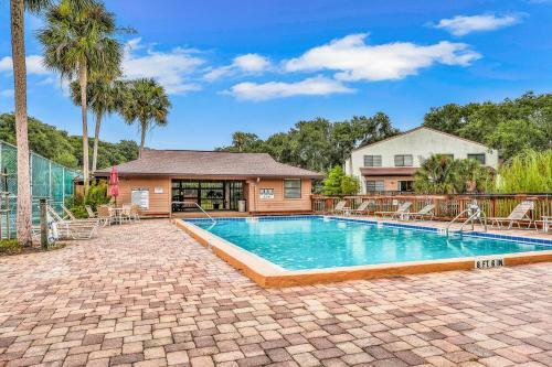 Beachwalk Cozy Condo