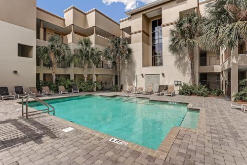 Tennis Villas II
