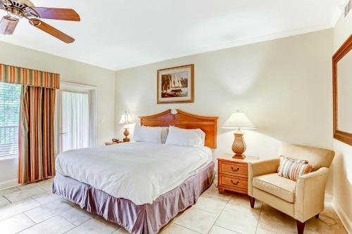Tennis Villas III