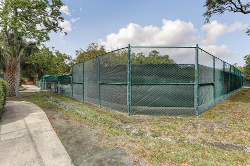 Tennis Villas III