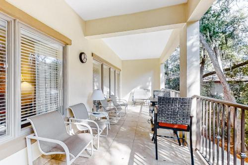 Tennis Villas III