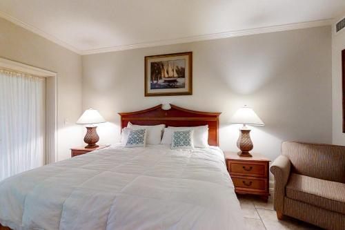 Tennis Villas III