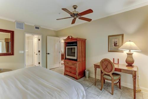 Tennis Villas III