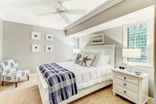 2006 Beach Wood