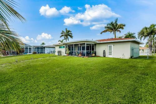 Beachy Haven With Gulf Access