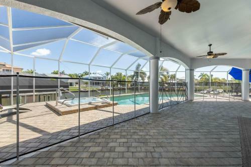 Villa Whispering Palms - Cape Coral - Roelens Vacations