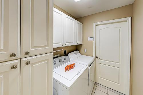 Cape Coral Retreat