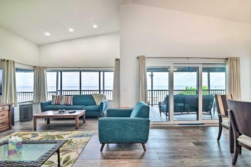 Tranquil Home With Private Yard And Fishing Dock!