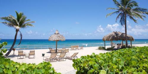 Beach Resort Villa - Beautiful Updated