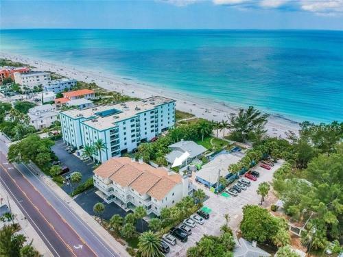 Apartamento 100 Steps To Indian Rocks Beach, Ocean Side, 2 Bedroom Updated Condo