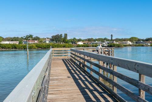 Apartamento Lovely Intercoastal Unit Just Steps From The Beach Wv406