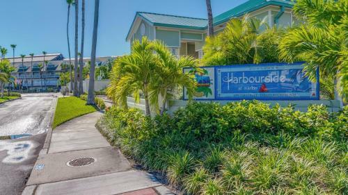 Harbourside By Teeming Vacation Rentals