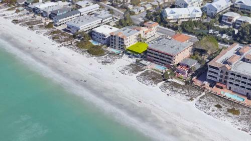 Lemar By Teeming Vacation Rentals