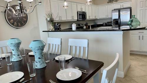 Bay Harbor By Teeming Vacation Rentals