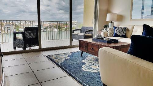 Bay Harbor By Teeming Vacation Rentals
