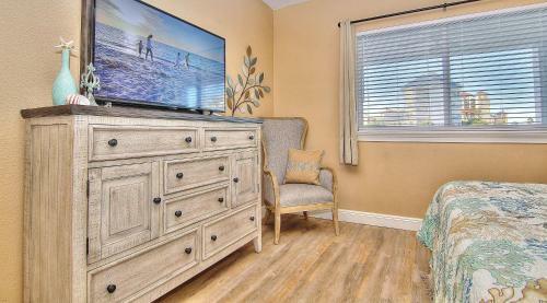 Sun West Palms By Teeming Vacatin Rentals
