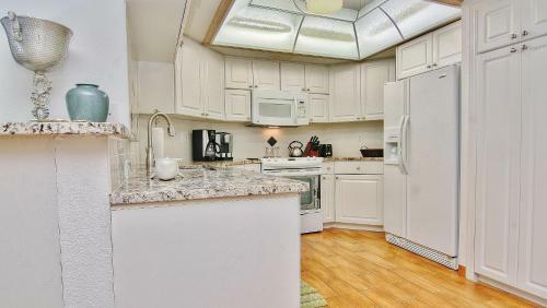 Beach Palms By Teeming Vacation Rentals