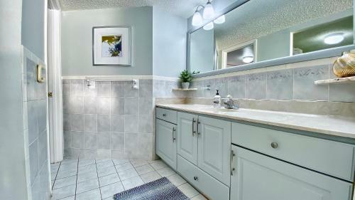 Beach Palms By Teeming Vacation Rentals