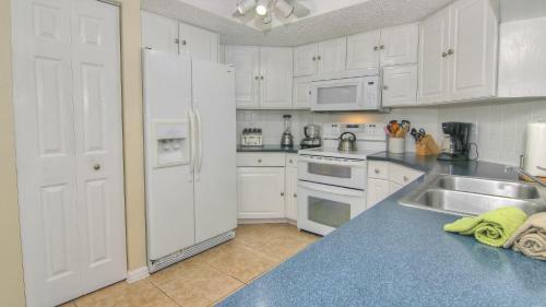 Beach Palms By Teeming Vacation Rentals