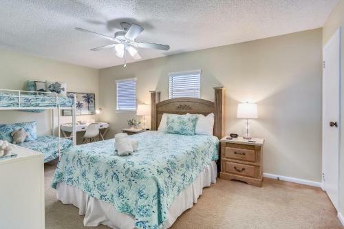 Sea Shell 24 -charming Townhome Near The Beach With Pool And Bbq