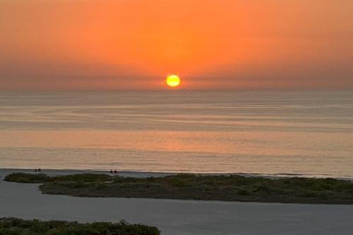 Apartamento Beachfront Clearwater Condo With Community Pool
