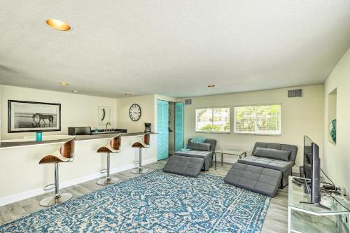 Tropical Waterfront Home Central Location!