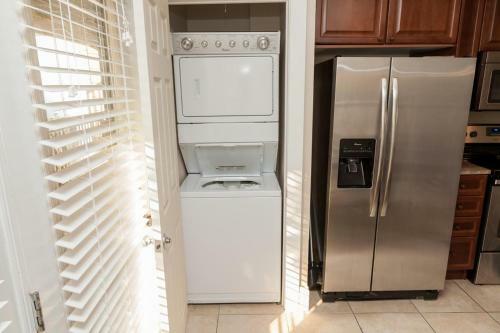 Apartamento A Sound Escape - 2 Bedrooms 1.5 Bath - With Pool