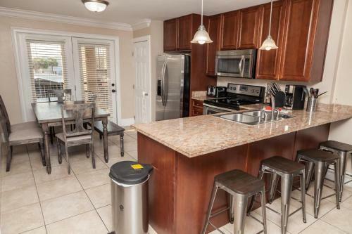Apartamento A Sound Escape - 2 Bedrooms 1.5 Bath - With Pool