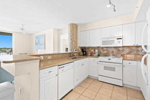 Dune Pointe 403