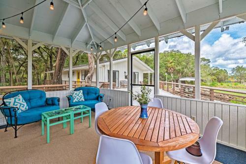 Old Homosassa Secluded Getaway With Private Island