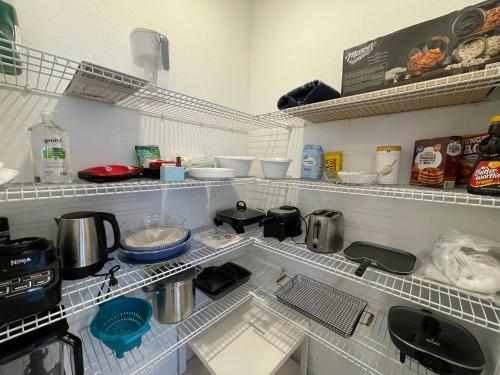 New 3br Spacious & Lux Beach House Theme By Air Base Miami