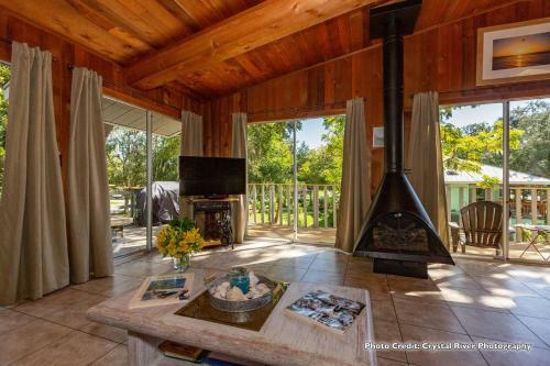 Lodge Riverfront Treetop Bungalow