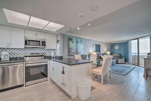 Apartamento Remarkable Hudson Condo With Coastal Views!