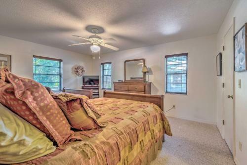 Canalfront Homosassa Escape With Private Dock!