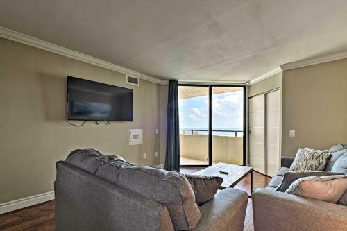 Apartamento Hudson Resort Condo With Private Beach Access!