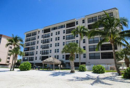 Eden House 402 By Kathy Nesbit Vacations