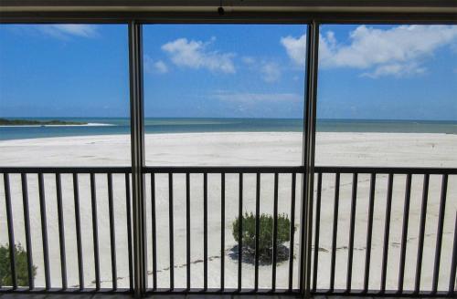 Carlos Pointe 512 By Kathy Nesbit Vacations