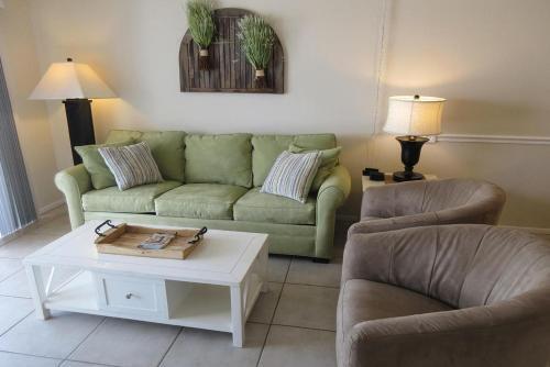 Castle Beach 302 By Kathy Nesbit Vacations