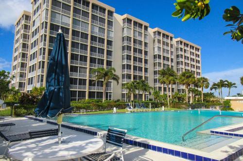 Creciente 213n By Kathy Nesbit Vacations