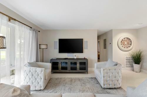 Villa 4100 Hyde Cove Of Oakland Park