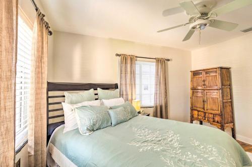 Lake Worth Gem On The Intracoastal Waterway!
