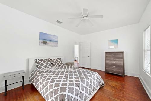 Apartamento Historic Lake Worth Escape - Entire Home