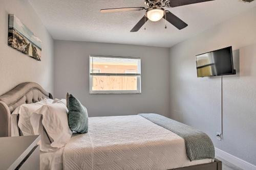 Bright Largo Home With Pool About 7 Mi To Beaches!