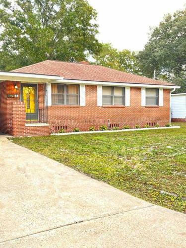 Secluded+spacious 4brfamily Home+self-checkin+wifi