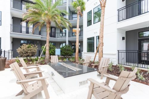 Stay Gia Modern 2 Bedroom Apartment At The Exchange