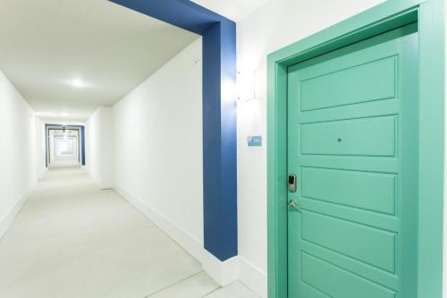 Stay Gia Modern 2 Bedroom Apartment At The Exchange
