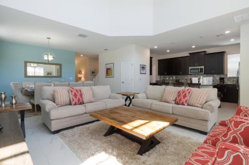 Villa 5 Bed Retreat Champions Gate 1640