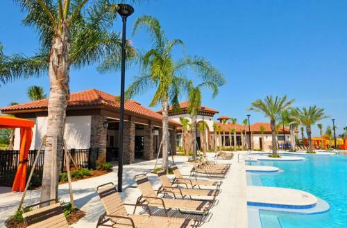 New Resort Homes Close By Accommodate 24 People